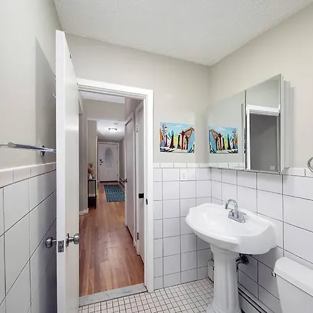 Couples And Beach Lovers Meet Your Needs In One Location Marblehead Esterno foto