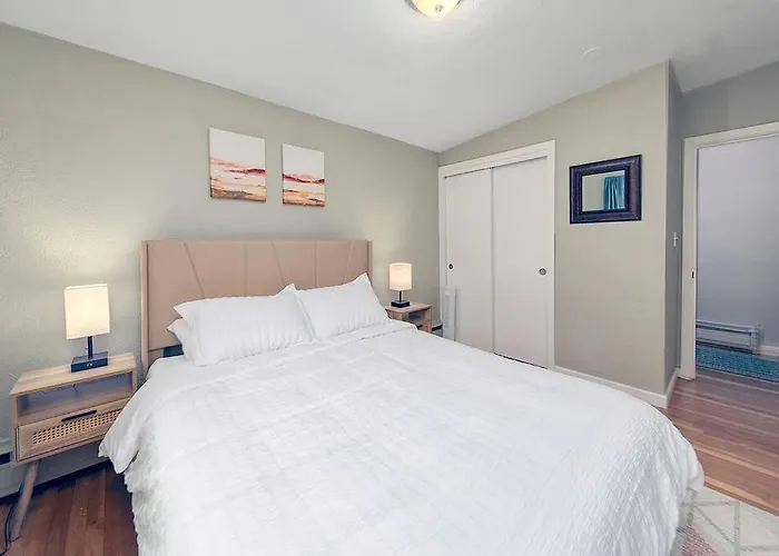 Couples And Beach Lovers Meet Your Needs In One Location